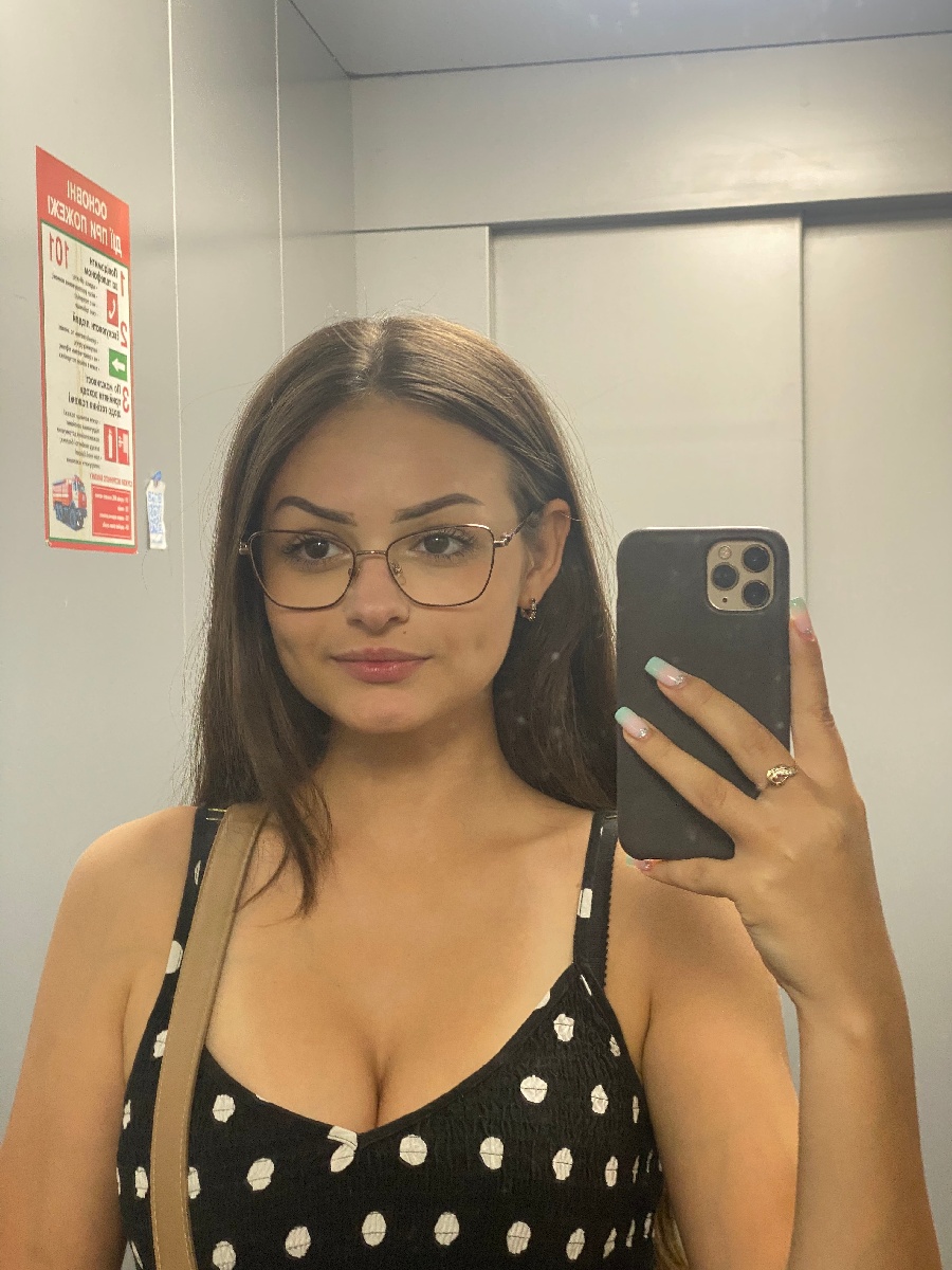 Sexy model Stacy in Sao Miguel de Tucuman